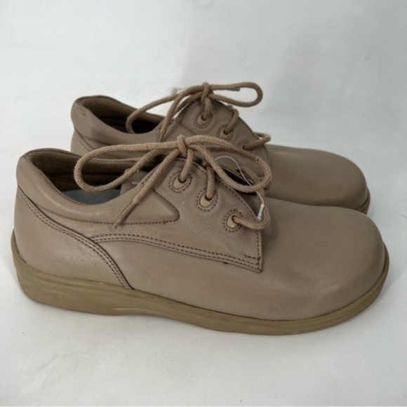 Apex AETREX ARIYA Y540W - Orthopedic Walking Shoes size 6 X-W - Picture 1 of 8